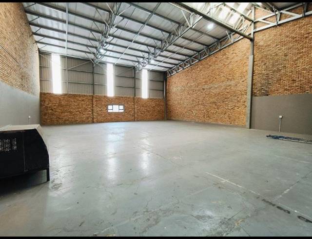 INDUSTRIAL PROPERTY TO RENT IN LASER PARK